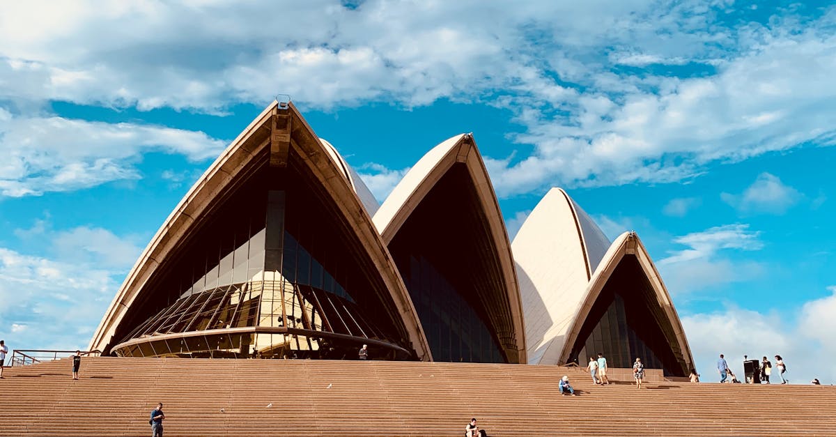 What is cost per click in PPC?